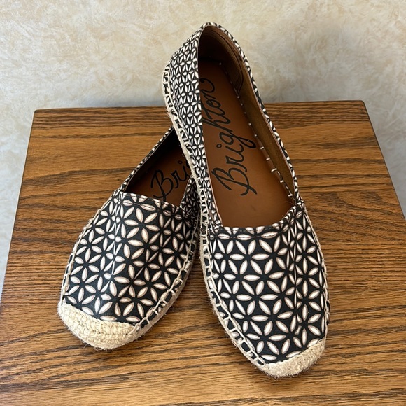 Brighton Shoes - Brighton 👣Shoes👣